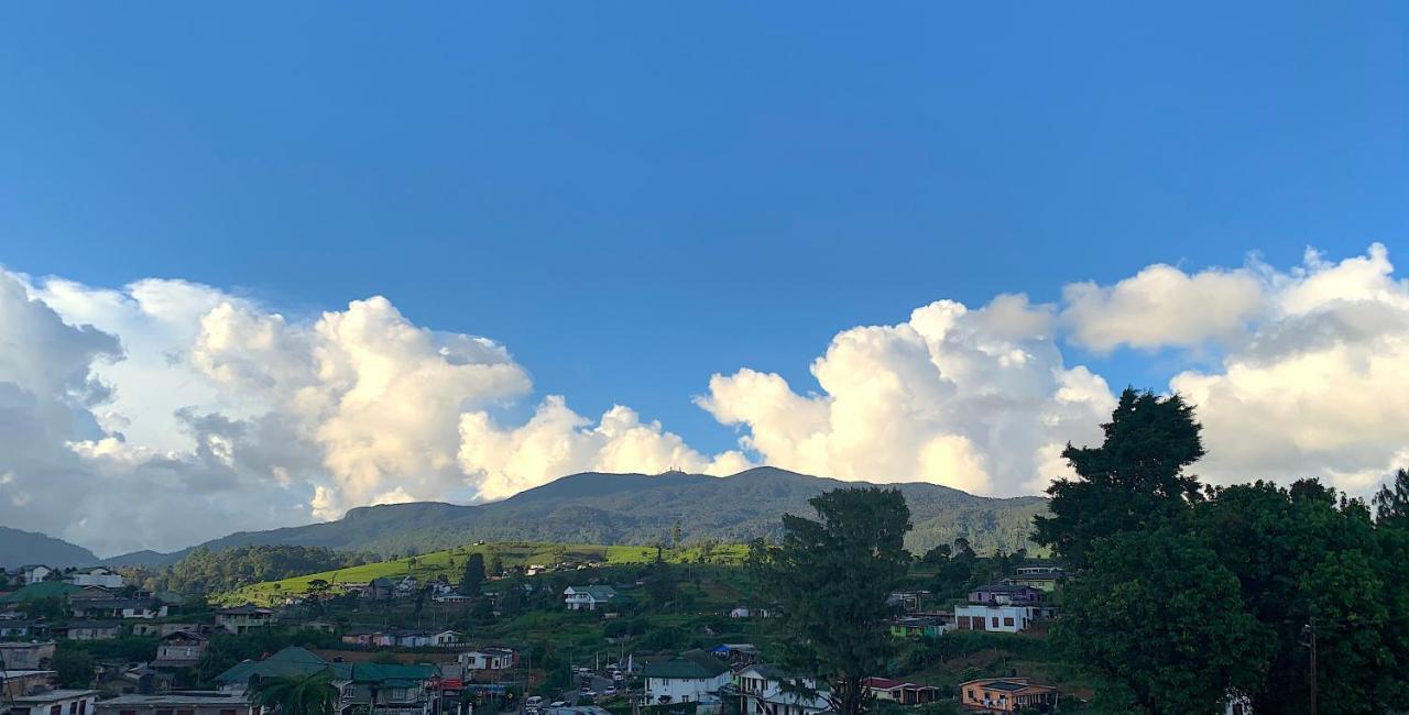 Caroline Villa, Nuwara Eliya Exteriör bild